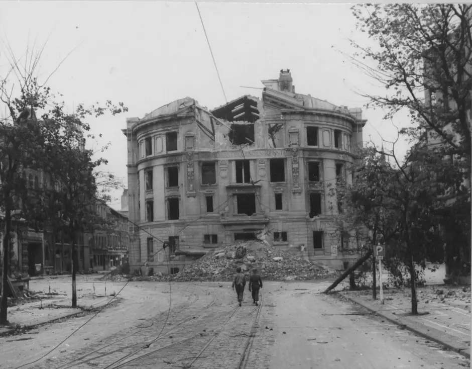 Aachen December 1944
